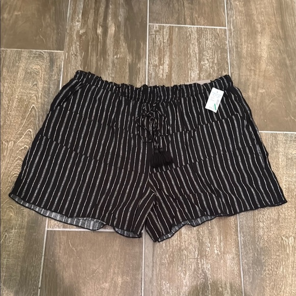 Maurices Pants - Maurices High Waist Black and White Pinstripe Shorts